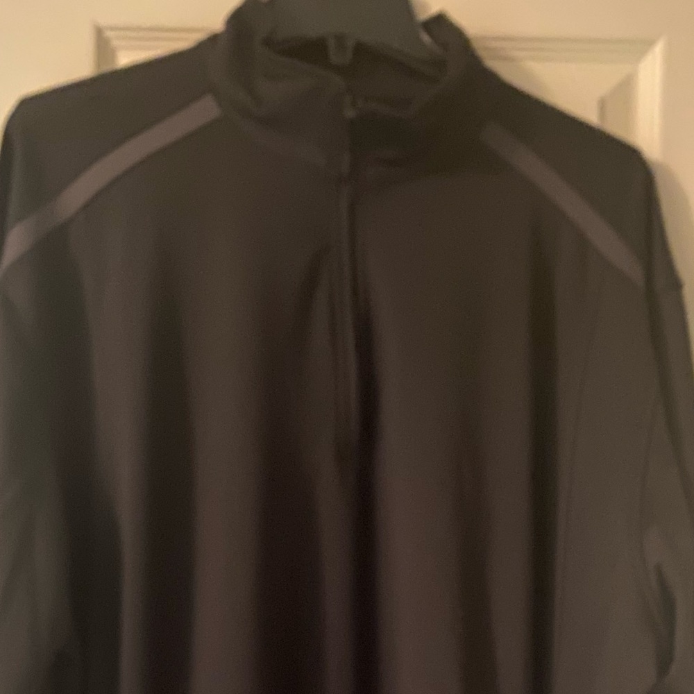 Men's Greg Norman Long Sleeved 1/4 Zip Pullover Shirt (XL)